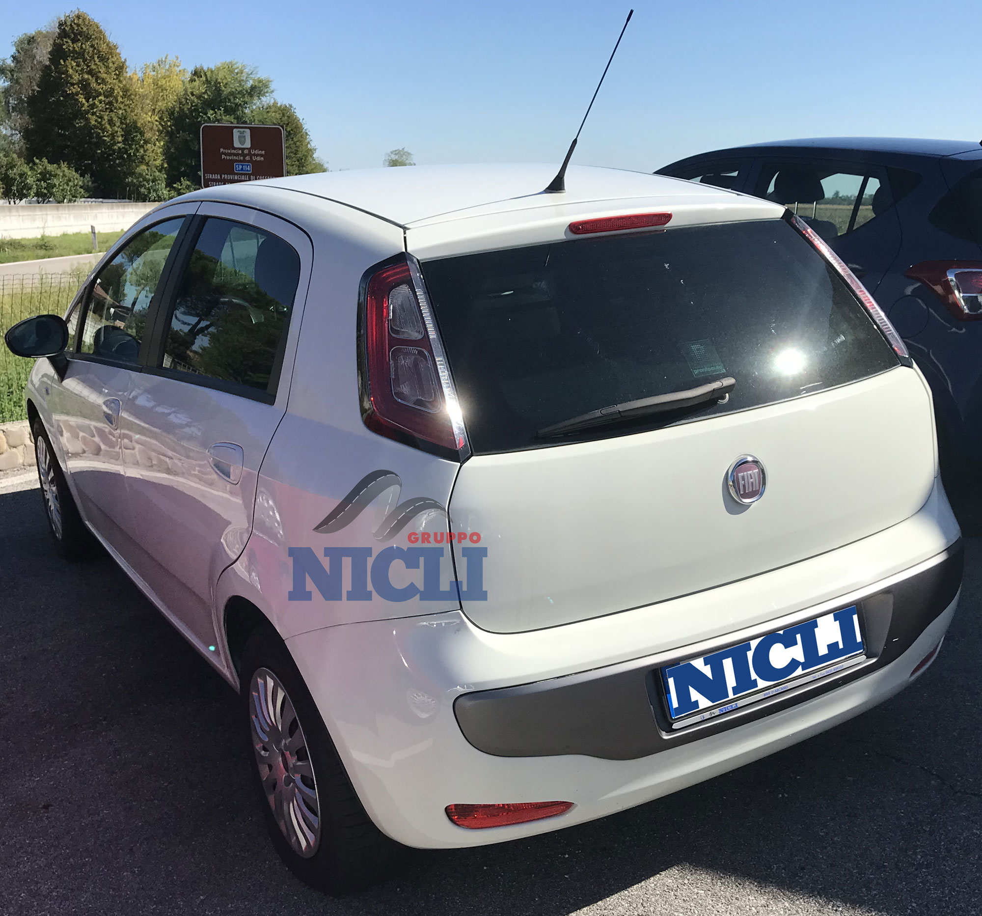 Fiat Punto 1.3 Diesel Autofficine & Carrozzeria Nicli Snc Fiat Punto 1.3 Diesel Autofficine & Carrozzeria Nicli Snc
